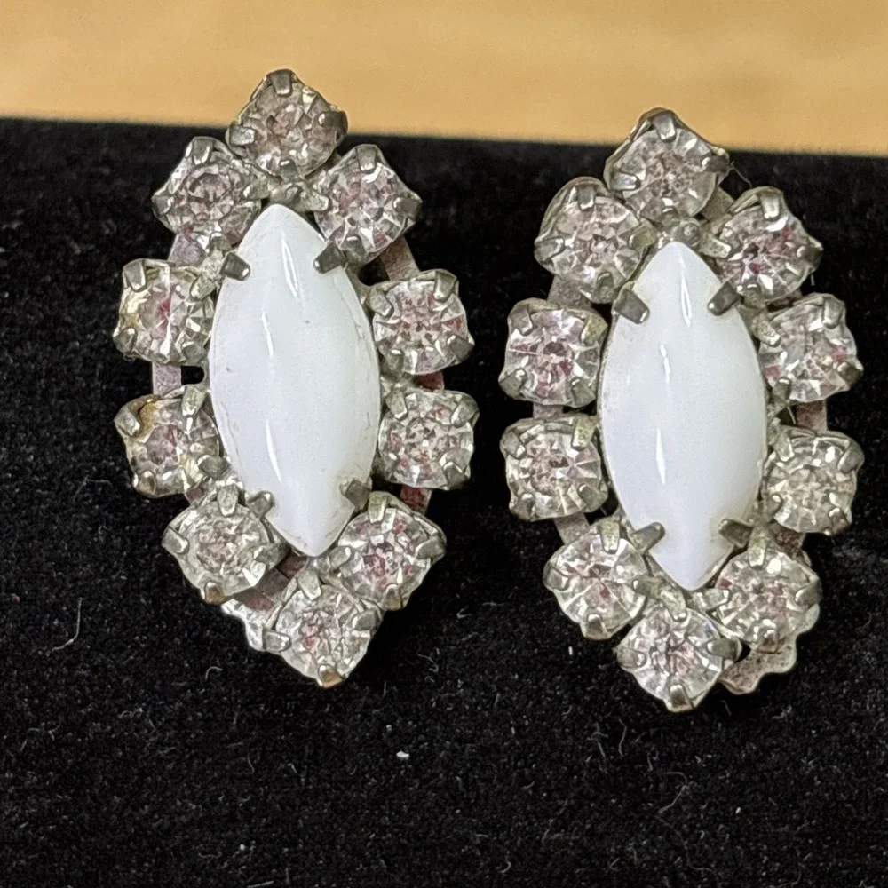 Vintage 1950s Milk Glass Clear Rhinestone Earrings Silver Tone Designer Style